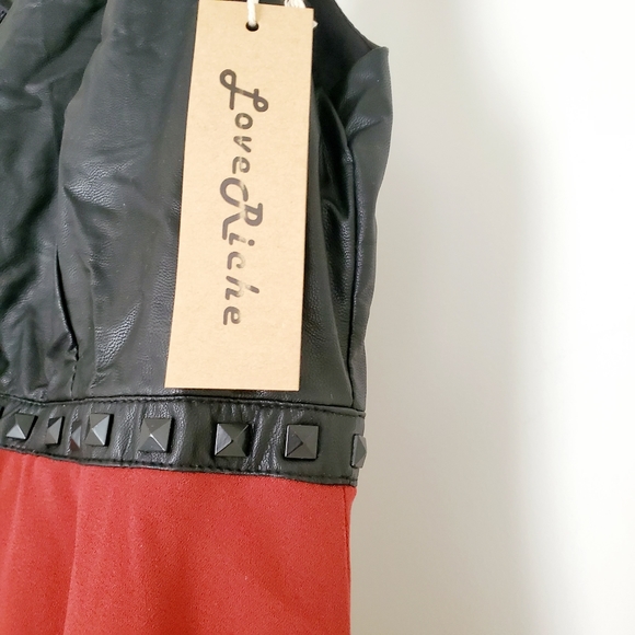 Dress - Picture 3 of 6